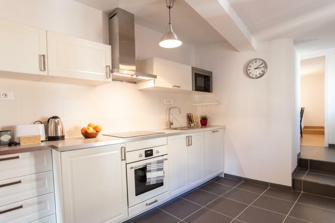 Appartement En Plein Centre Ville أبْتْ المظهر الخارجي الصورة
